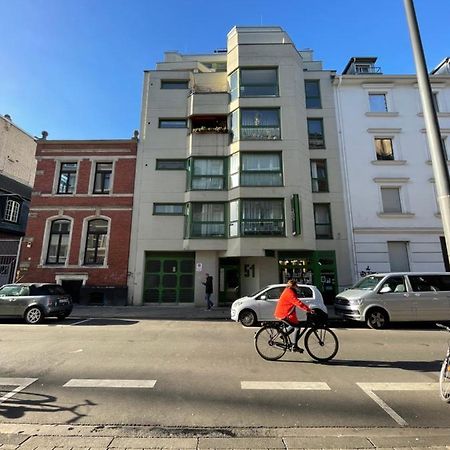 Modernes Appartement In Der Innenstadt كولونيا المظهر الخارجي الصورة