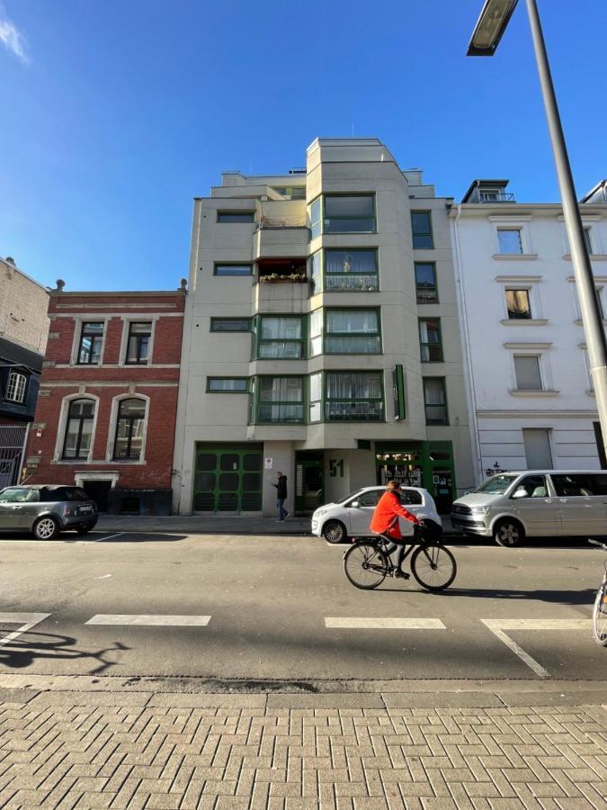 Modernes Appartement In Der Innenstadt كولونيا المظهر الخارجي الصورة
