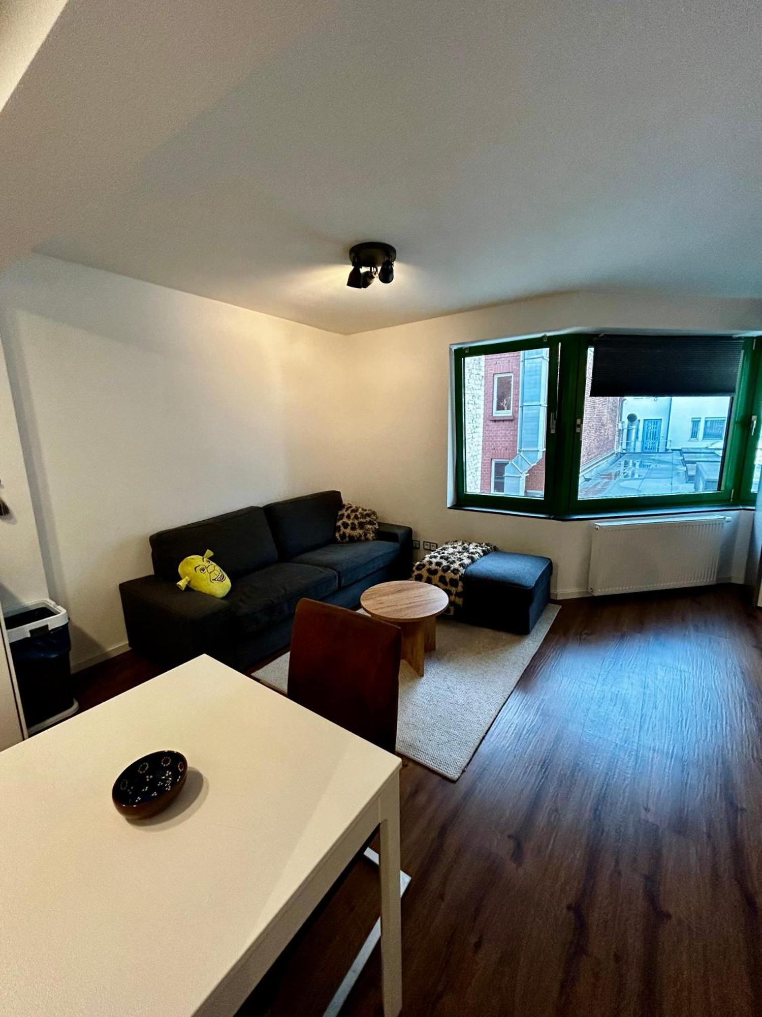 Modernes Appartement In Der Innenstadt كولونيا المظهر الخارجي الصورة